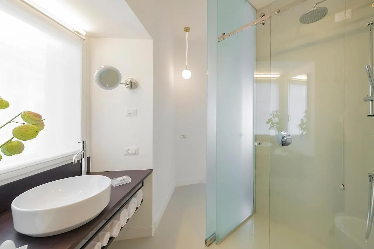 Maison Ottavia Rome 2*,  Italy